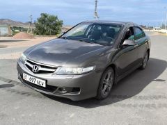 Фото авто Honda Accord