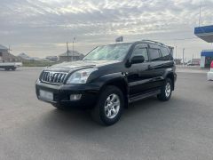 Photo of the vehicle Toyota Land Cruiser Prado