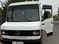 Фото авто Mercedes-Benz Vario