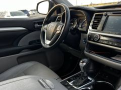 Фото авто Toyota Highlander