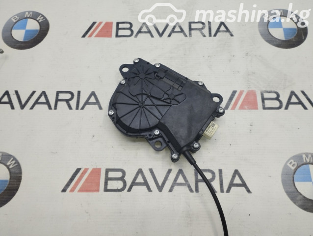 Spare Parts and Consumables - Привод замка багажной двери с сервоприводом, F10, 51247273752