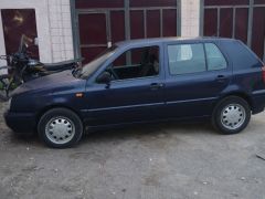 Photo of the vehicle Volkswagen Golf