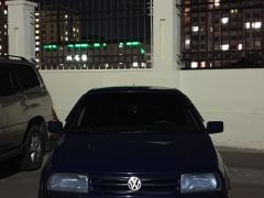 Фото авто Volkswagen Vento