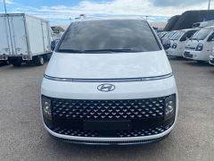 Сүрөт унаа Hyundai Staria