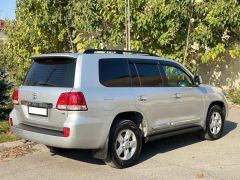 Photo of the vehicle Toyota Land Cruiser