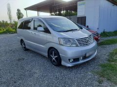 Сүрөт унаа Toyota Alphard