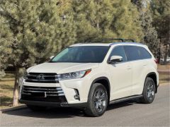 Сүрөт унаа Toyota Highlander