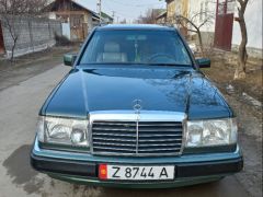 Фото авто Mercedes-Benz W124