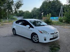 Фото авто Toyota Prius