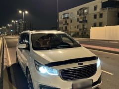 Фото авто Kia Carnival