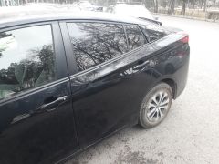 Фото авто Toyota Prius