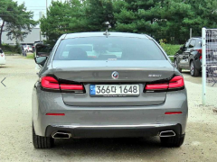 Photo of the vehicle BMW 5 Series