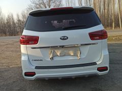 Фото авто Kia Carnival