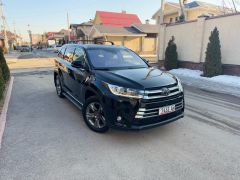 Сүрөт унаа Toyota Highlander