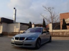 Photo of the vehicle BMW 3 Series