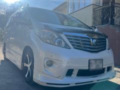 Photo of the vehicle Toyota Alphard