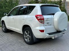 Фото авто Toyota RAV4