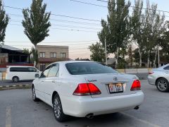 Photo of the vehicle Toyota Crown