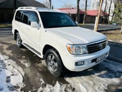 Photo of the vehicle Toyota Land Cruiser