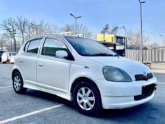 Photo of the vehicle Toyota Vitz