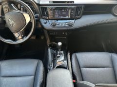 Сүрөт унаа Toyota RAV4