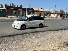 Фото авто Toyota Estima