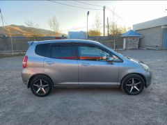 Фото авто Honda Fit