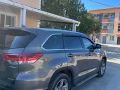 Сүрөт унаа Toyota Highlander