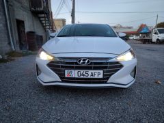 Сүрөт унаа Hyundai Elantra