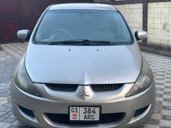 Сүрөт унаа Mitsubishi Grandis