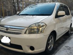 Фото авто Toyota Raum