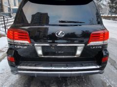 Photo of the vehicle Lexus LX