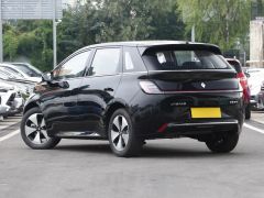 Photo of the vehicle Baojun Cloud