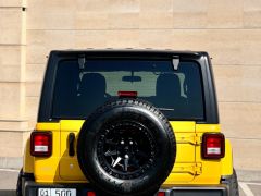 Фото авто Jeep Wrangler