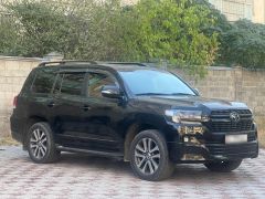 Сүрөт унаа Toyota Land Cruiser