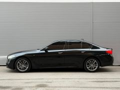 Photo of the vehicle BMW 5 Series