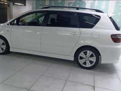 Фото авто Toyota Ipsum