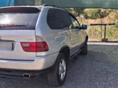 Photo of the vehicle BMW X5