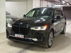 Фото авто BMW X7