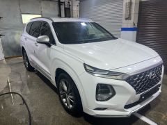 Photo of the vehicle Hyundai Santa Fe