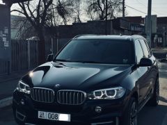 Photo of the vehicle BMW X5