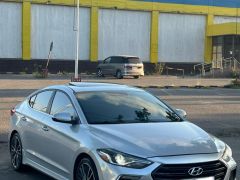 Сүрөт унаа Hyundai Elantra