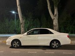 Сүрөт унаа Toyota Camry