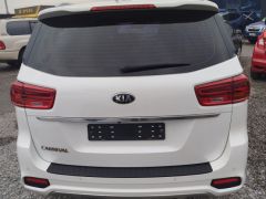 Фото авто Kia Carnival