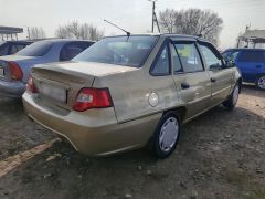 Сүрөт унаа Daewoo Nexia