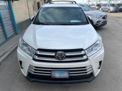 Сүрөт унаа Toyota Highlander