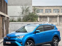 Photo of the vehicle Toyota RAV4