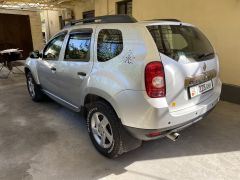 Photo of the vehicle Renault Duster