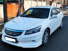 Photo of the vehicle Honda Accord