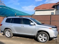 Photo of the vehicle Toyota Highlander